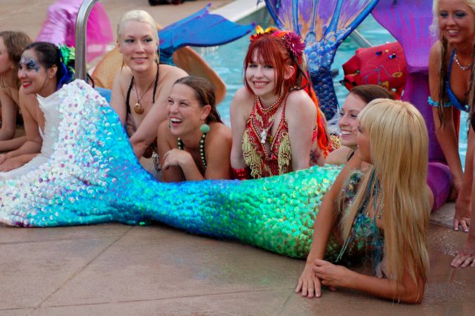 Mermaid Convention Photography #287<br>3,008 x 2,000<br>Published 9 years ago