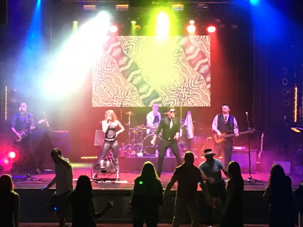 Galaxy #833<br>4,032 x 3,024<br>Published 8 years ago